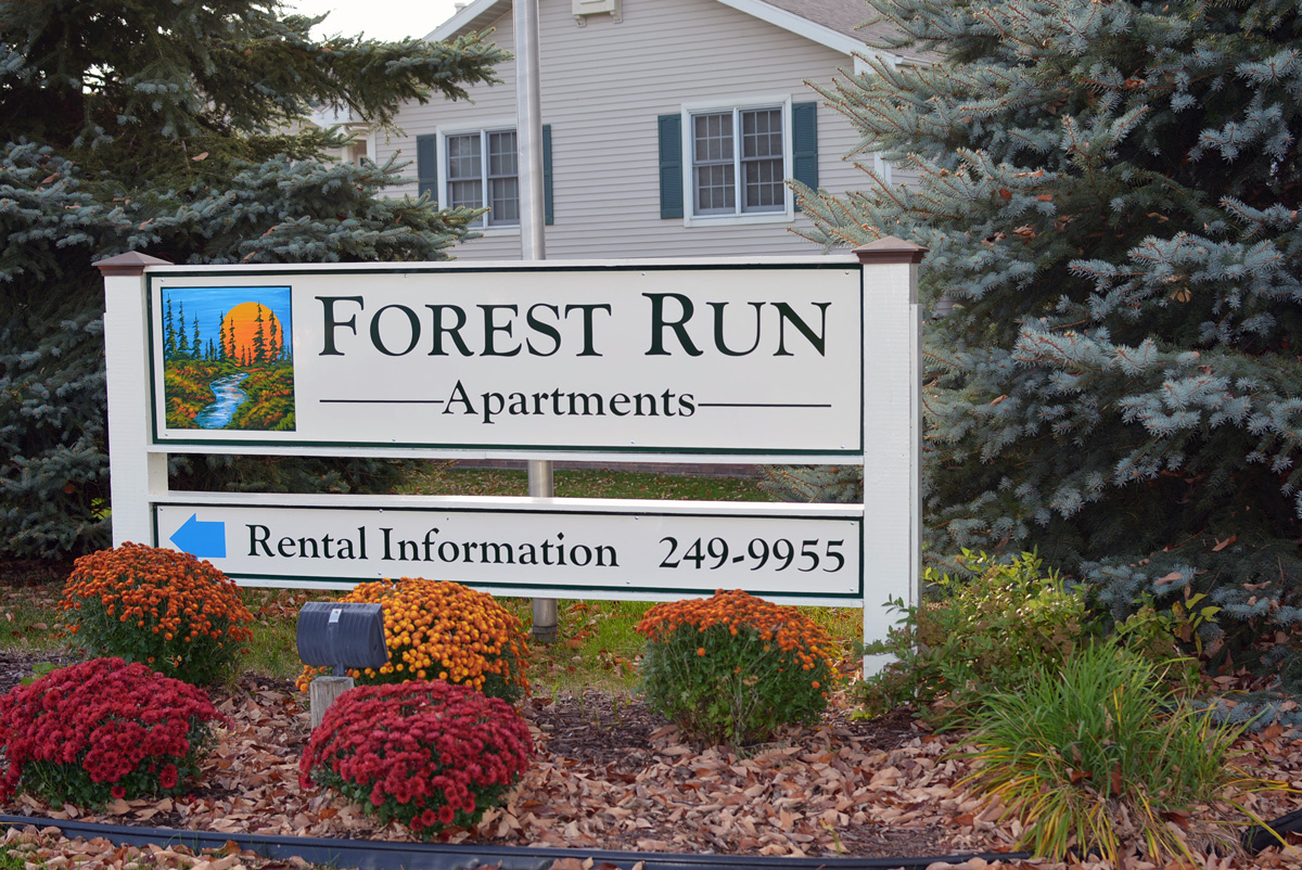 Forest Run Sign